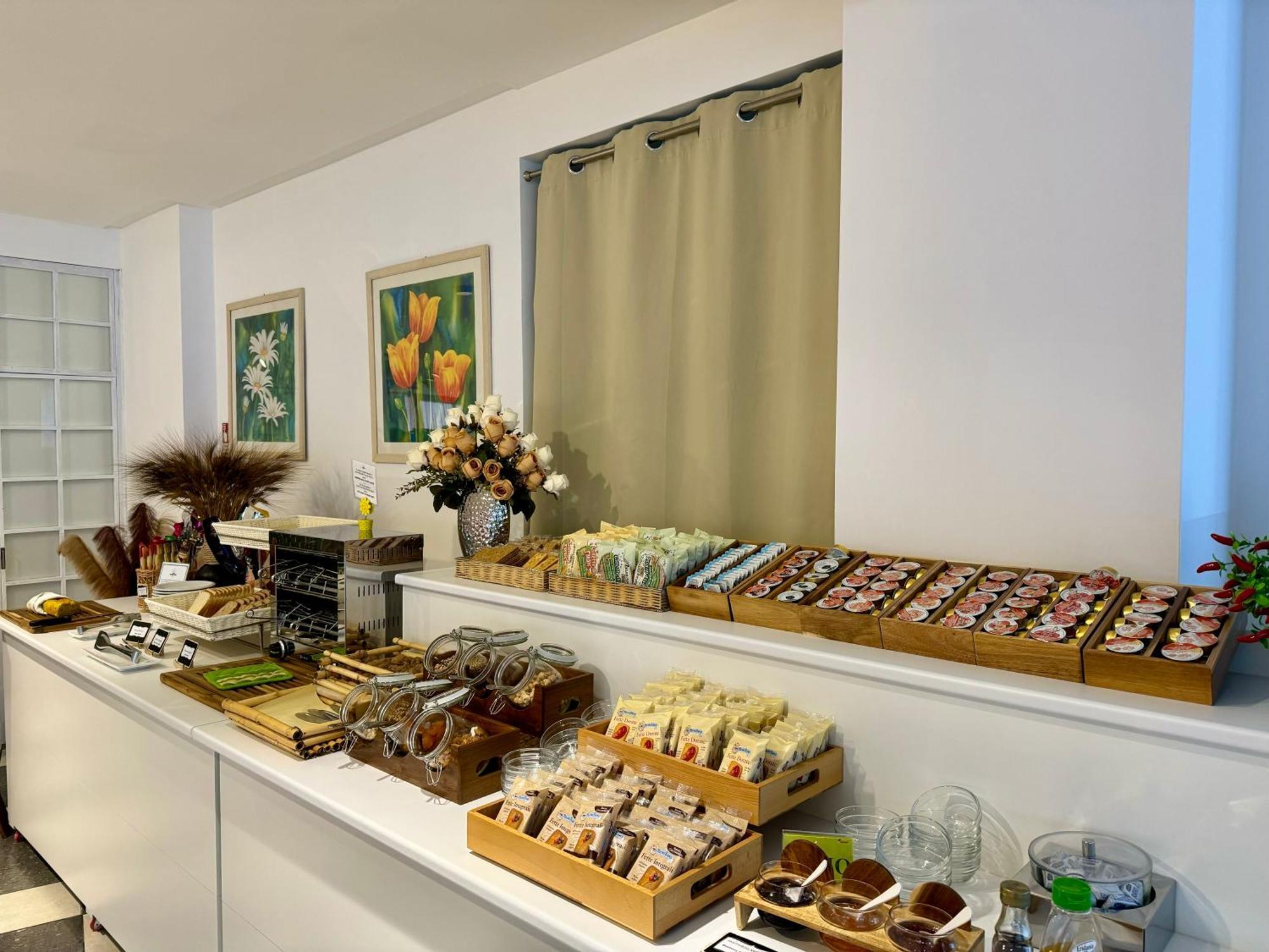 Augustus Hotel Ριτσιόνε Εξωτερικό φωτογραφία