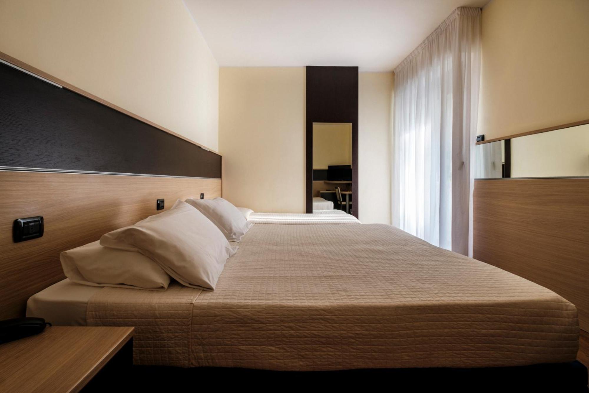Augustus Hotel Ριτσιόνε Εξωτερικό φωτογραφία